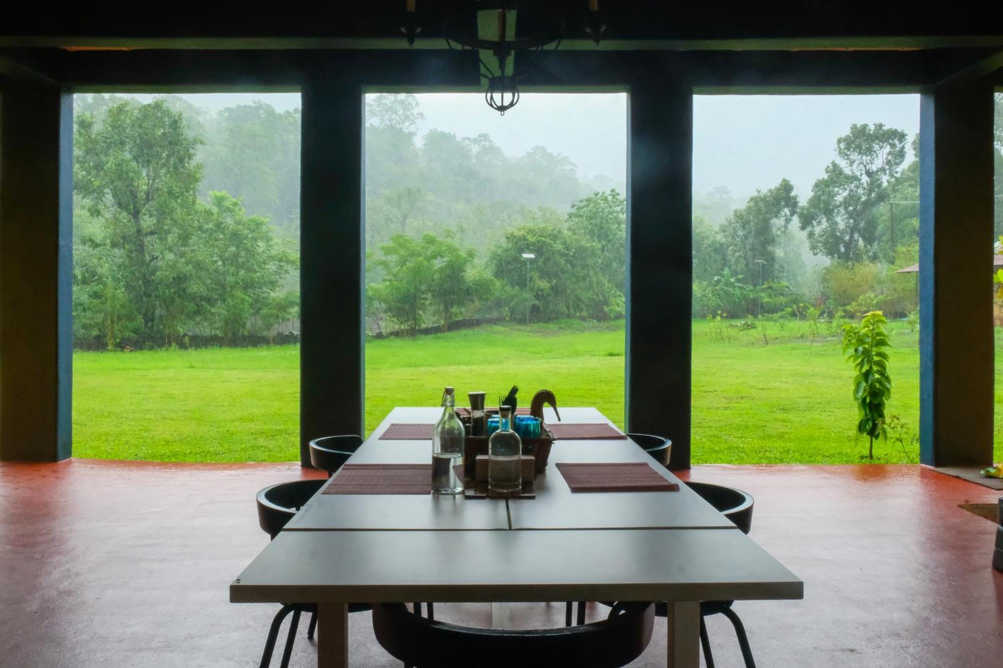 King'S Landing Villa Karjat Ngoại thất bức ảnh